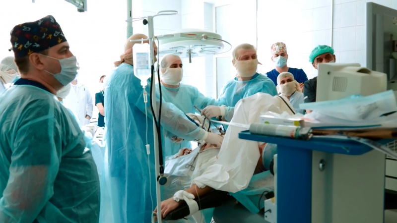 В ГКБ №1 г. Оренбурга прошел мастер-класс по эндоскопической хирургии